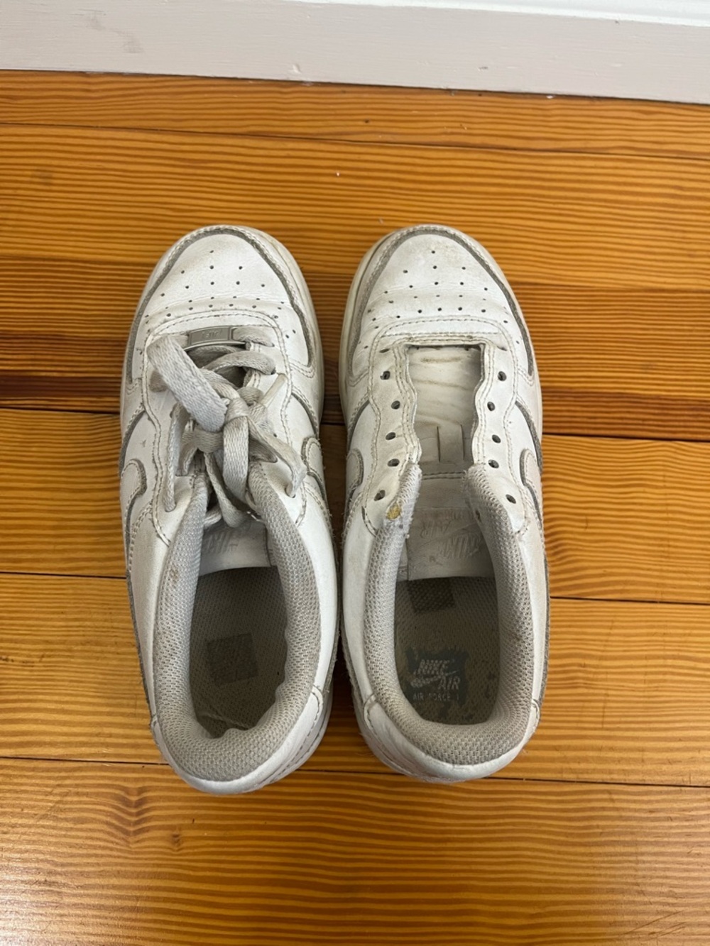 Nike Kids AF1 size 4Y - Picture 6 of 6